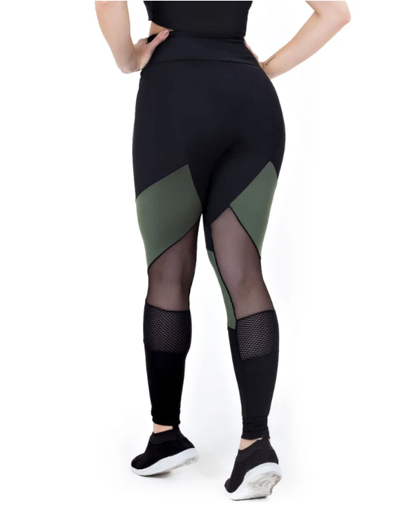 Calça legging cintura alta com detalhe em Tulê preto com verde militar