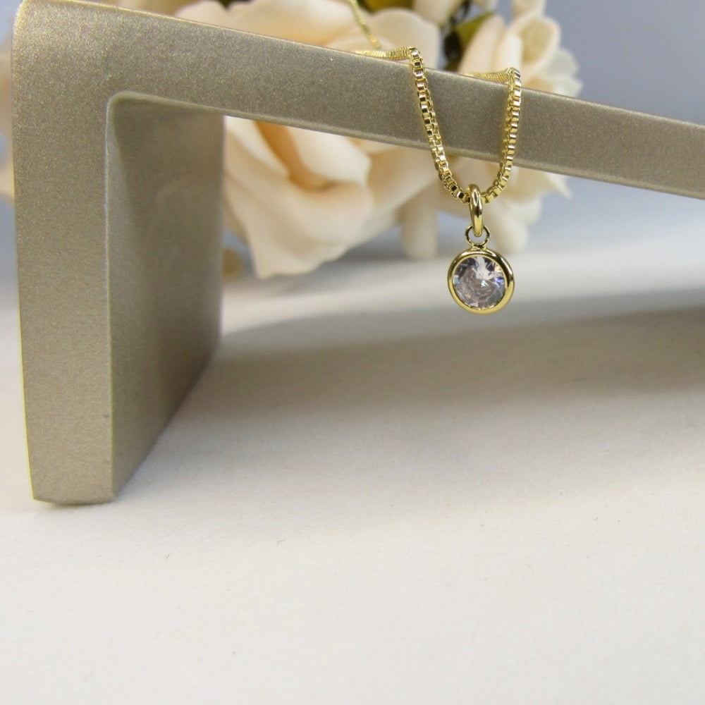Choker Com Ponto De Luz Banhado em Ouro 18k