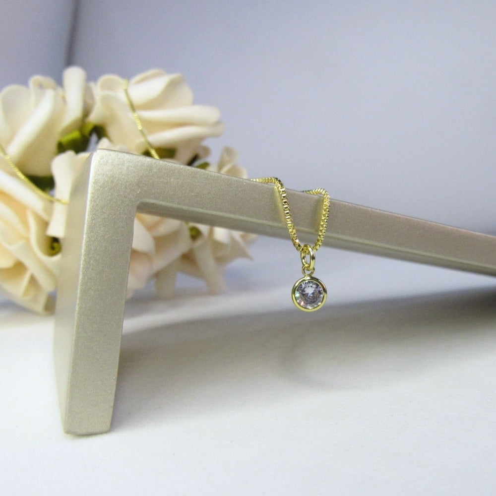 Choker Com Ponto De Luz Banhado em Ouro 18k