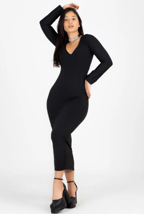 Vestido Midi manga longa com decote - Preto