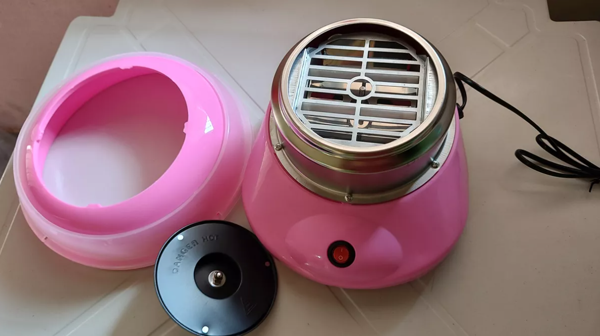 Máquina de algodao doce Portátil (Cores sortidas - 110v)