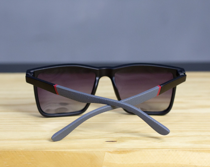 Óculos de sol - Damon - Preto e Cinza (Polarizado)