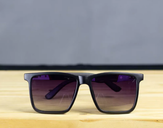 Óculos de sol - Damon - Preto e Branco (Polarizado)