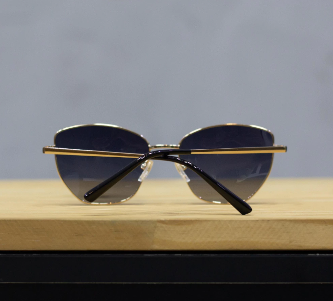 Óculos de sol Adele (Polarizado) - C3