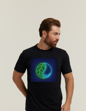 Camiseta masculina modelo - 4