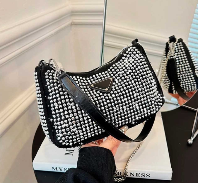 Bolsa Feminina pequena - Brilho Strass com corrente - Blogueira