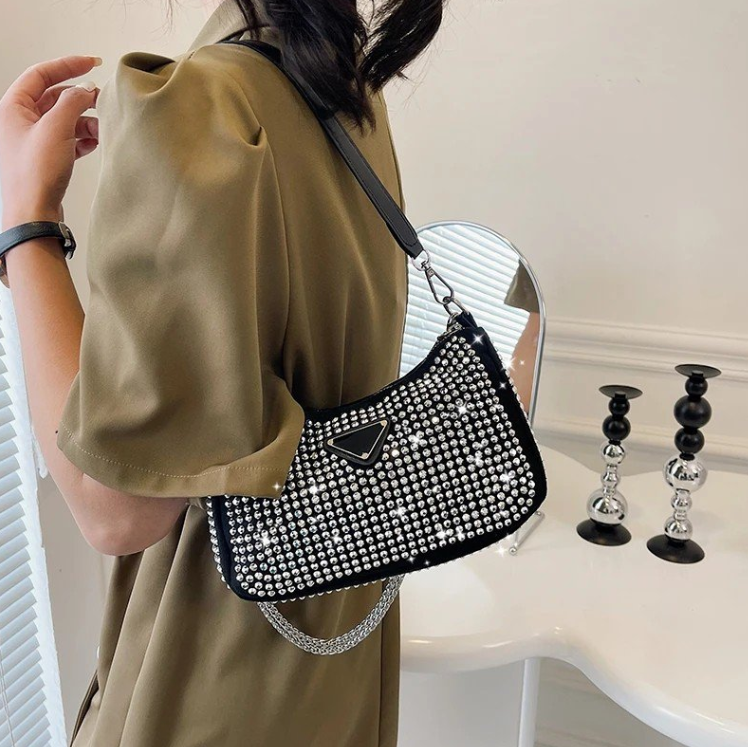 Bolsa Feminina pequena - Brilho Strass com corrente - Blogueira