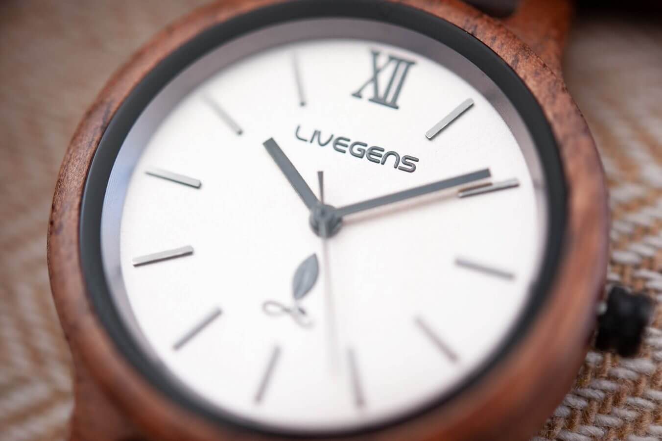 relojes de madera Livegens