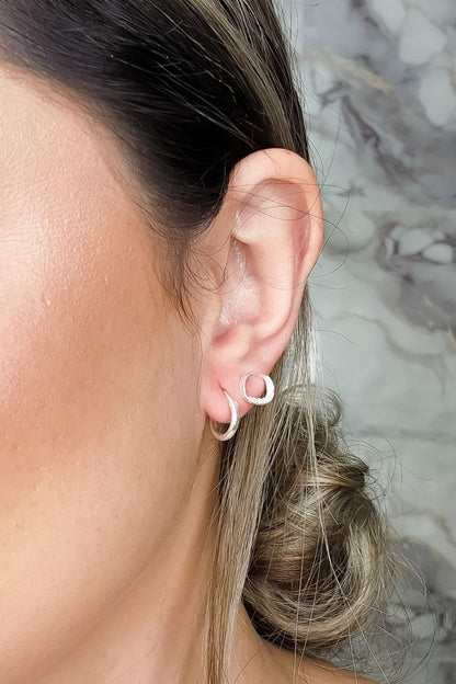 Brinco Losango com Metade de Zircônia em Prata 925